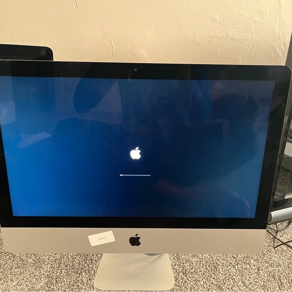 7 Apple iMac’s unknown condition